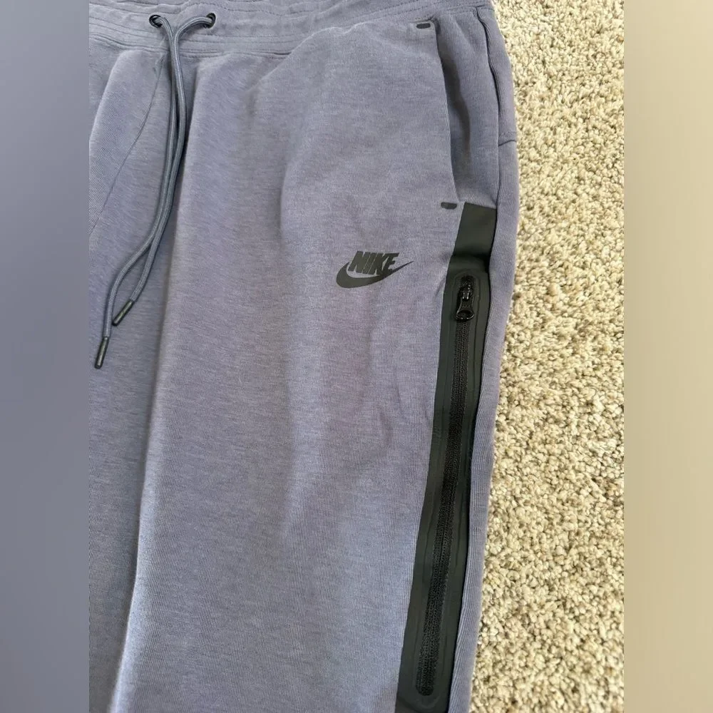 Men’s Nike Tech Jogger Sweatpants | 1X | Light Carbon